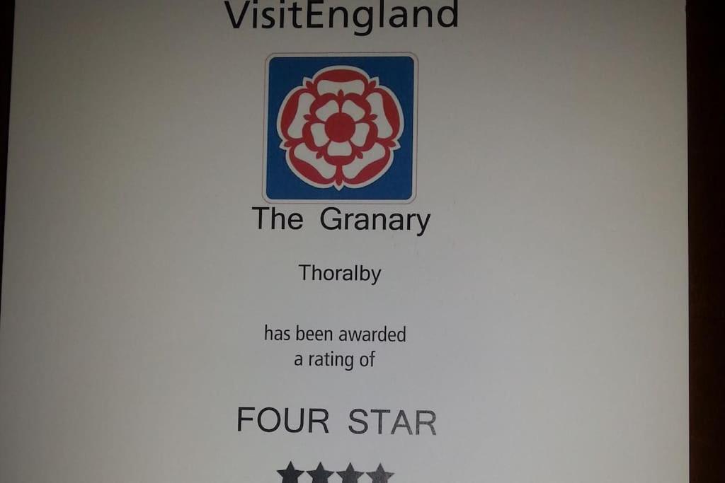 The Granary, Old Corn Mill, Yorkshire Dales Apartment West Burton Exterior foto