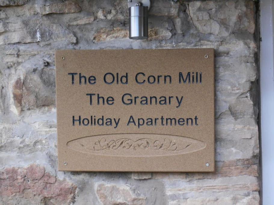 The Granary, Old Corn Mill, Yorkshire Dales Apartment West Burton Exterior foto