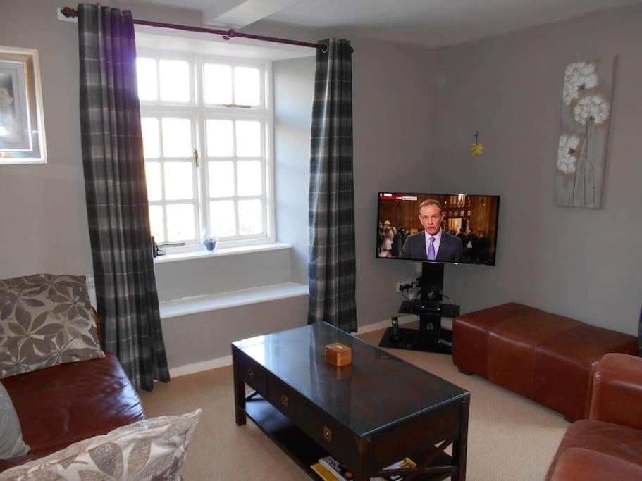 The Granary, Old Corn Mill, Yorkshire Dales Apartment West Burton Exterior foto